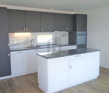 VILLA NEUVE : 4 CHAMBRES + UNE PIÈCE INDÉPENDANTE - Photo 2