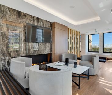 For Lease - 3240 William Coltson Avenue Unit# 1804, Oakville, Ontario - Photo 2