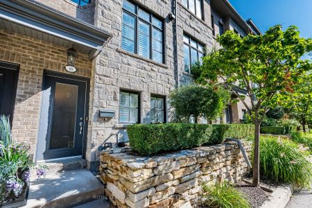 Condo Townhouse For Lease | W9245254 - Photo 5