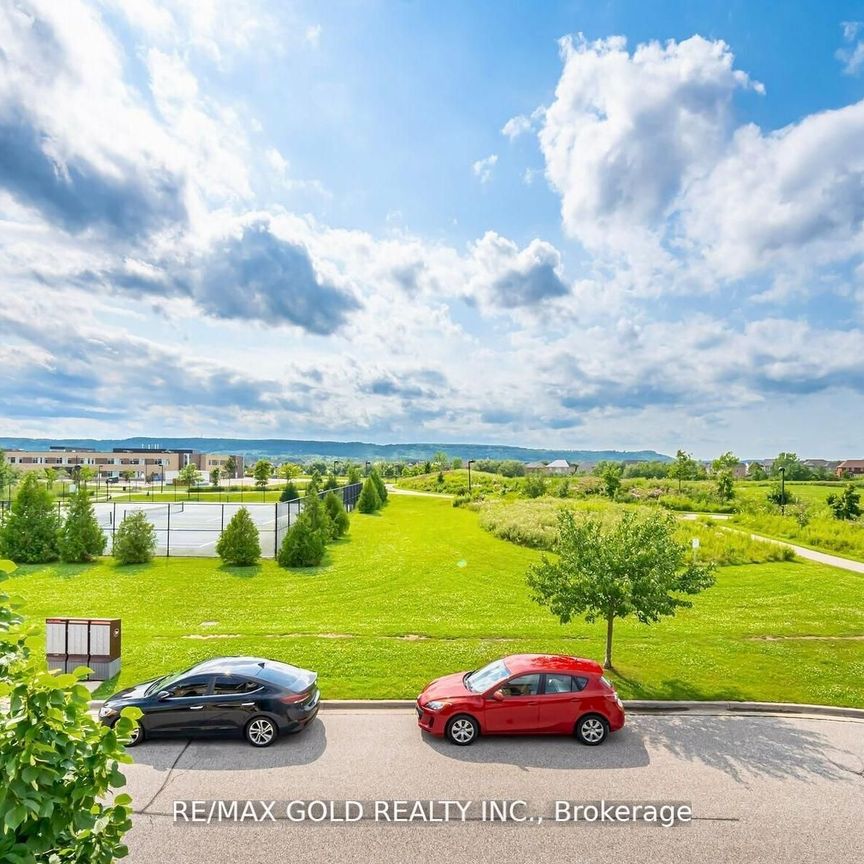 For Lease - 812 Fowles Court, Milton, Ontario - Photo 1