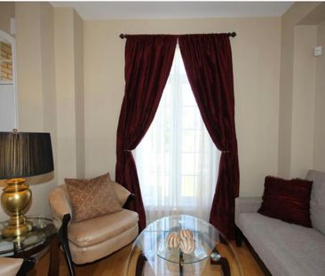 For Lease - 3364 Hayhurst Crescent, Oakville, Ontario - Photo 6