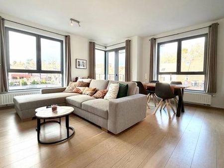 Appartement te huur - Foto 2