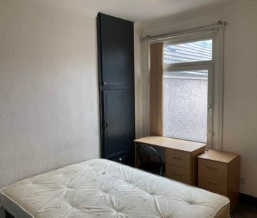Great Double Room – Student & Professional – Cromwell Street. - Photo 4