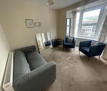 4 bedroom terraced house to rent - Photo 1