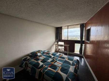 Appartement à louer 4 pièces 70.45m² - Photo 3