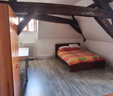 Location Appartement 1 pièce 37m² CHALON SUR SAONE 71100 - Photo 2