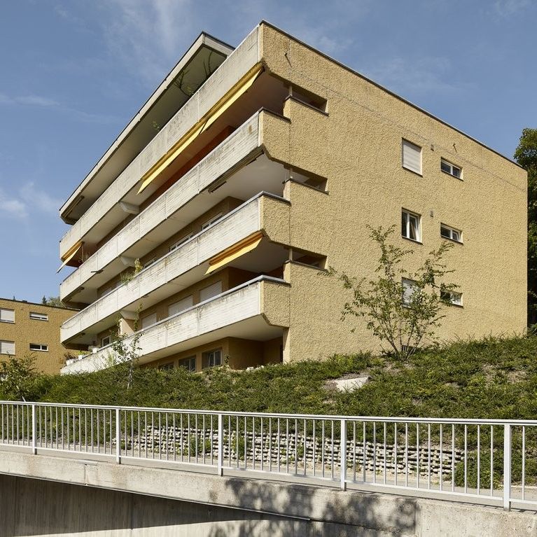 Grosszügige Wohnung mit Seesicht - Photo 1