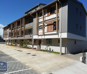 Location Appartement 2 pièces 53m² ST PIERRE 97410 - Photo 5
