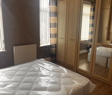 Room in a Shared House, Maxton Road, L6 - Photo 6