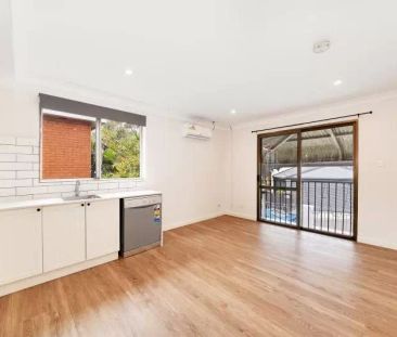 Apartment with 1 bedroom & 1 bathroom - Photo 2