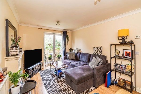 The Dell, Central - Photo 1