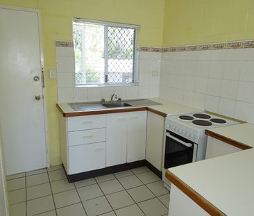 Convenient Living in the Heart of Manunda - Photo 1