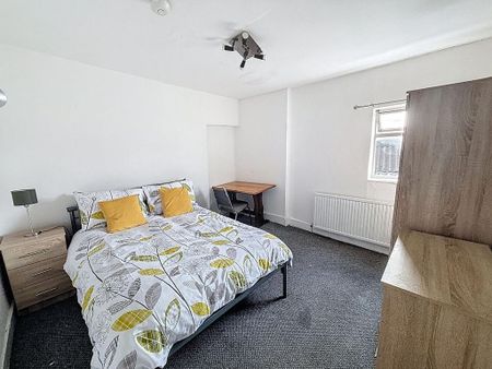 6 bedroom house share to rent - Photo 2