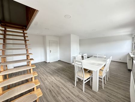 Pronájem domu 250 m² s pozemkem 375 m² - Photo 3