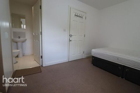 4 bedroom house share to rent - Photo 3