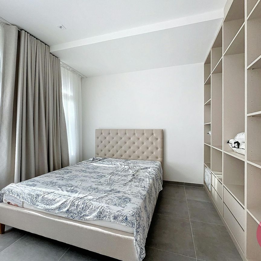 Prachtig nieuw gemeubeld appartement met 2 Slaapkamers - Foto 1