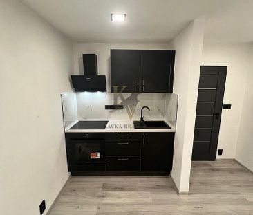 Pronájem bytu 1+kk 33 m² - Photo 2