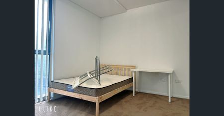 🏡Fully Furnished-【For Rent】Modern 2 Bed 2 Bath Split-Level Apartment in Mascot｜Fully Furnished｜Prime Location ! CONFIRM THE LEASE TERM IN A - Photo 5