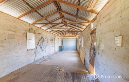 3 Bedroom House - South Tamworth - Photo 2