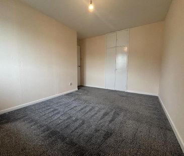 29 Maralin Avenue, Lisburn, BT28 1PH - Photo 3