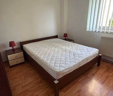Inchiriez Apartament cu 2 camere, decomandat - Photo 4