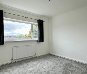 3 bedroom apartment to rent - Photo 3