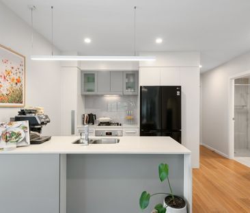 5/33 Sword Street, Woolloongabba QLD 4102 - Apartment For Rent | Do... - Photo 5