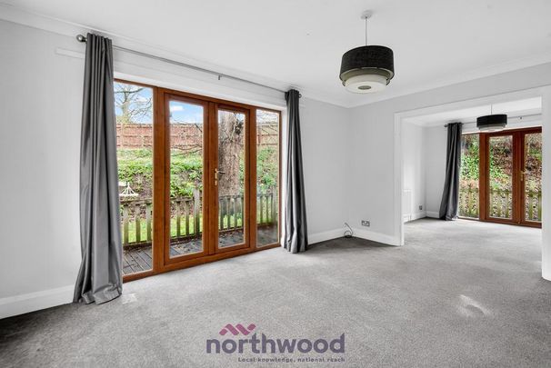 4 bedroom detached house to rent - Photo 1