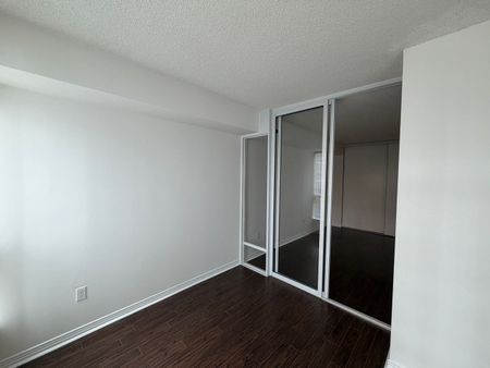 For Lease - 942 Yonge Street Unit# 903, Toronto, Ontario - Photo 5