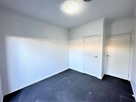 Gorgeous 2 Bedroom Granny Flat in Bardia - Photo 4