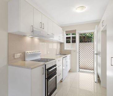 Palm Beach Lifestyle - Walk to the Beach!! - Photo 5