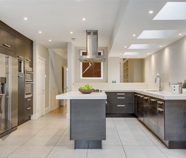 5 bedroom terraced house to rent - Photo 3