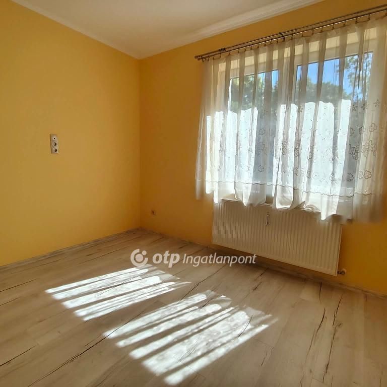 Központ, Tolna, 7100, Szekszárd - Fotó 1