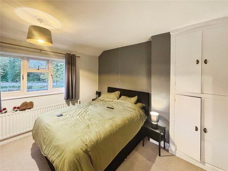 2 bedroom semi-detached house to rent - Photo 2