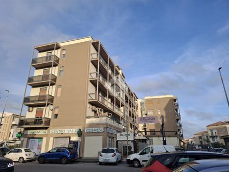 5 locali in affitto - Photo 5