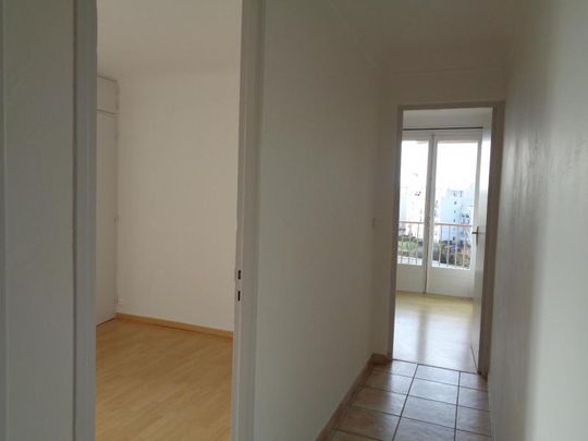 Location Appartement 4 pièces 76m² DRAGUIGNAN 83300 - Photo 1