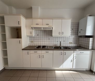 Gelijkvloers appartement met 2 slaapkamers en 2 terrassen - Photo 5