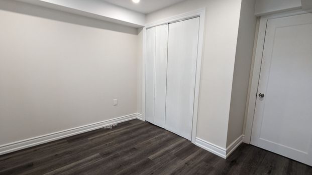 For Lease - 5654 Churchill Meadows Boulevard Unit# Basement Unit, Mississauga, Ontario - Photo 1