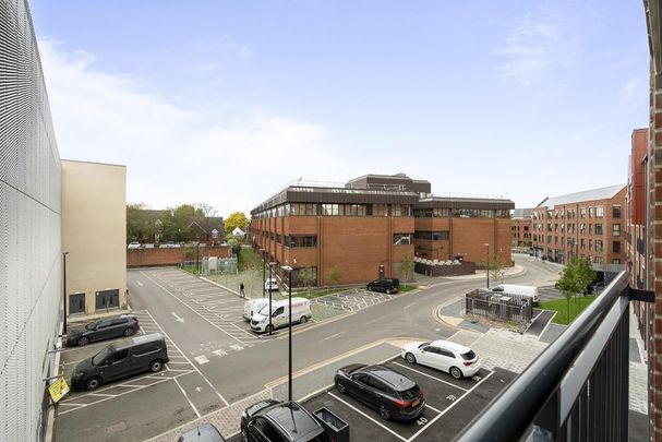 1 bedroom apartment to rent - Photo 1