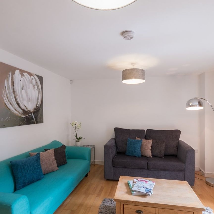 2 Bed Flat, Tradewind Square, L1 - Photo 1