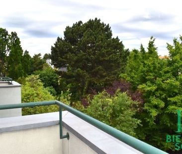 Ruhige, elegante Wohnung im Grünen mit zwei Balkonen - Photo 3