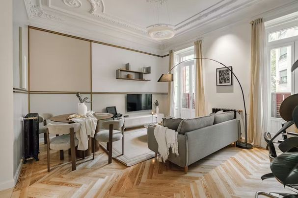 Calle de Francisco de Rojas, Madrid, Community of Madrid 28010 - Photo 1