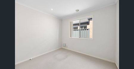 Well-Maintained 3 Bedroom Property - Photo 5