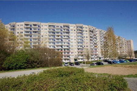 Großzügige 4-Zimmer-Wohnung mit Balkon in ruhiger, grüner Lage - Photo 5