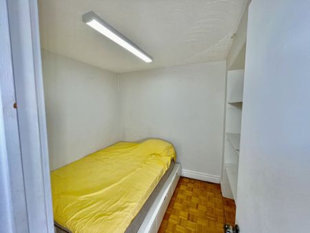 For Lease - 2257 Dundas Street Unit# 3, Toronto, Ontario - Photo 5