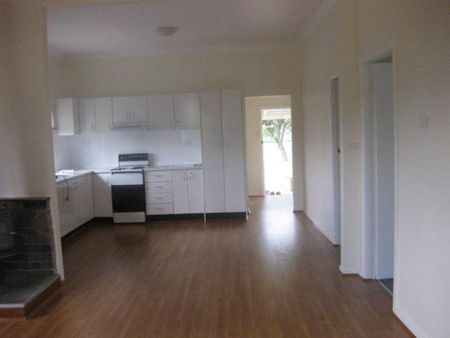 3 Bedroom Home - Photo 4