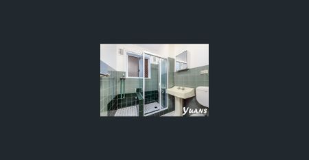 CLOSE TO EVERYTHING - Photo 2