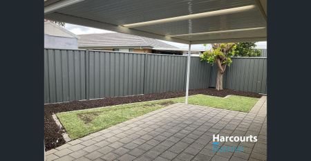 Spacious Family Home with Dual Living Areas and Double Garage - Photo 3