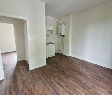 T2 DE 35 m² PROCHE BORDS DE VIENNE REFAIT A NEUF - Photo 6
