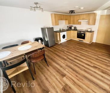 2 bedroom ground floor flat to rent - Photo 4